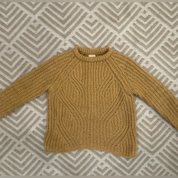 babaa sweater